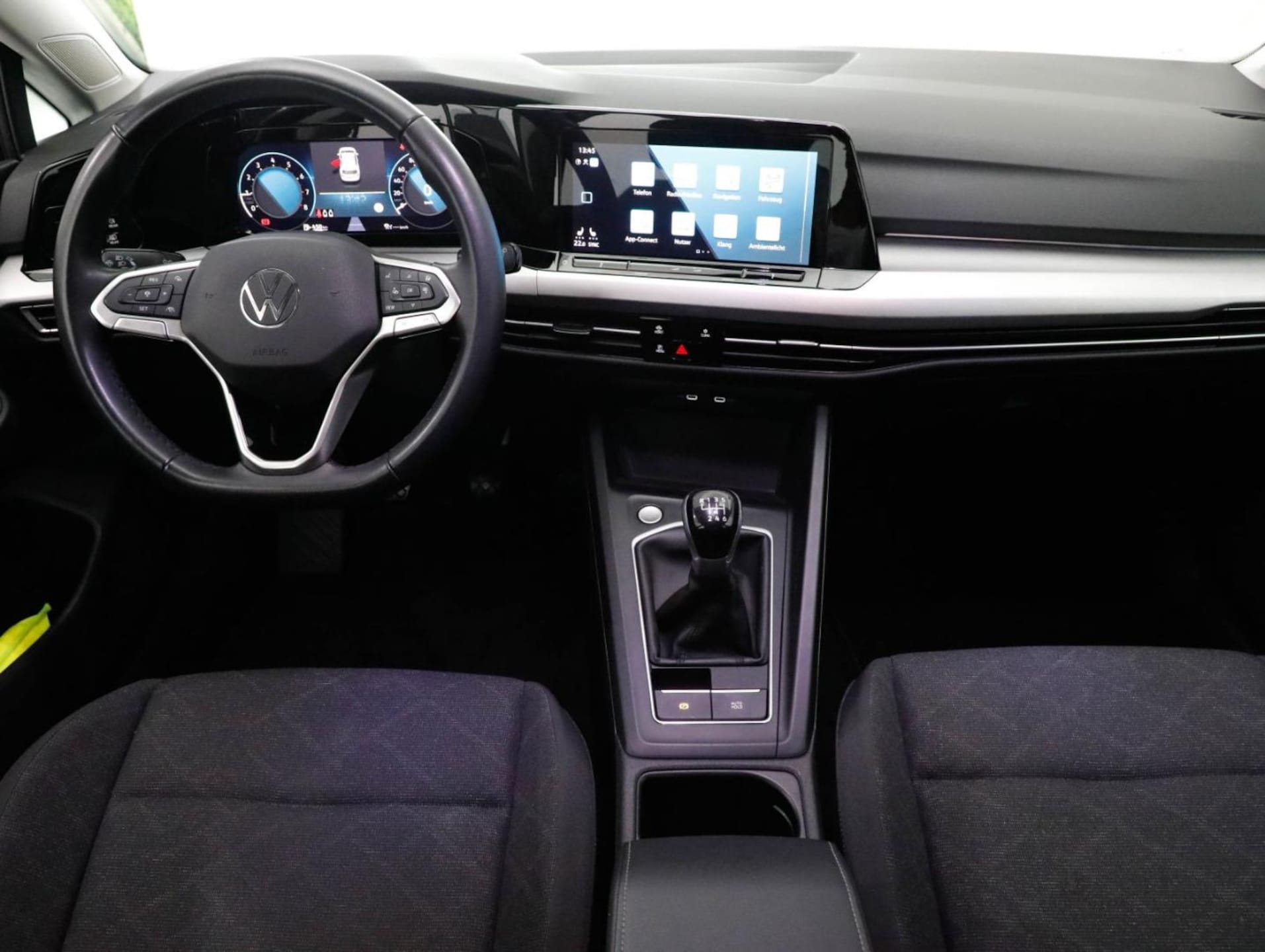 Volkswagen Golf Life