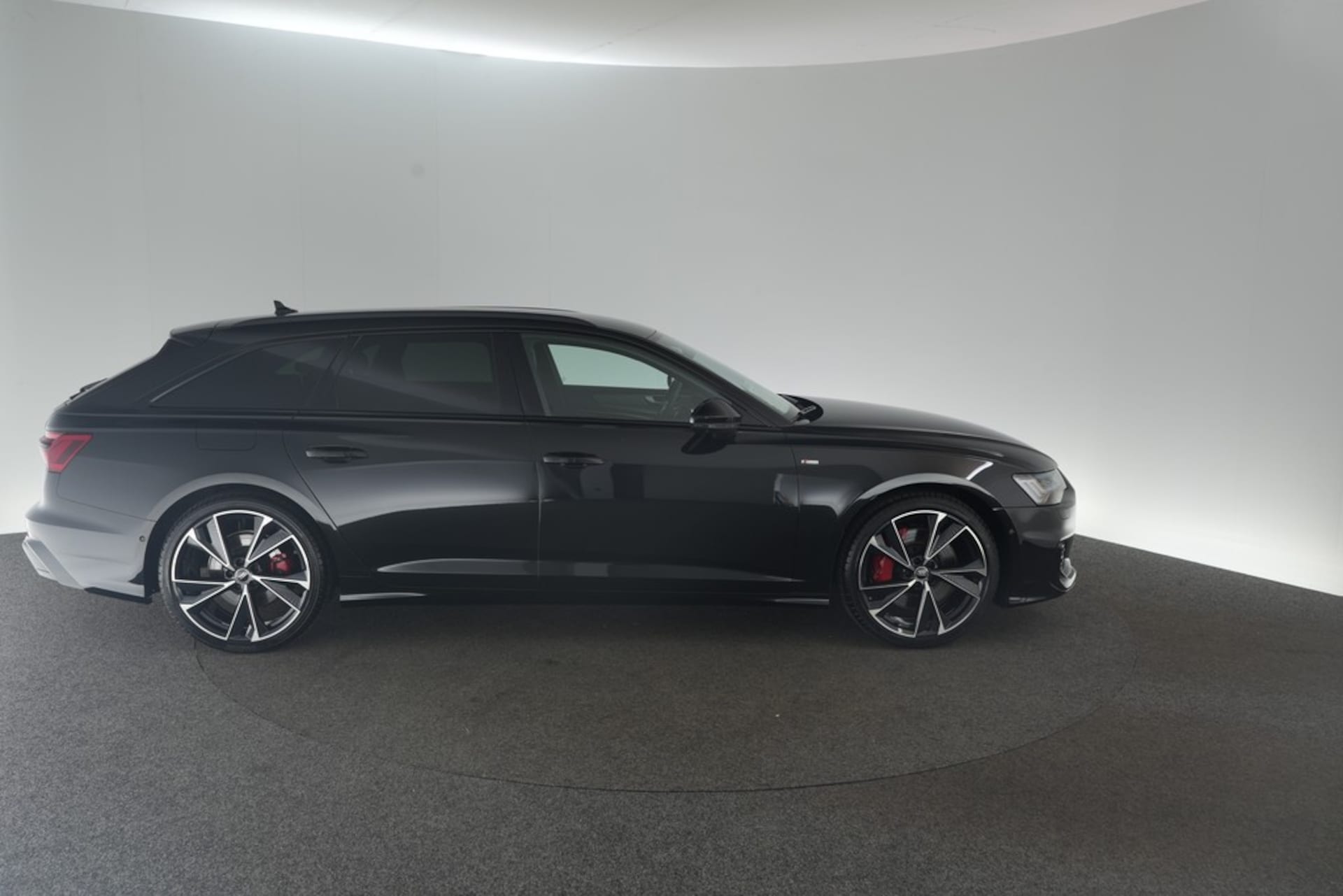 Audi A6 Avant TFSI e Design