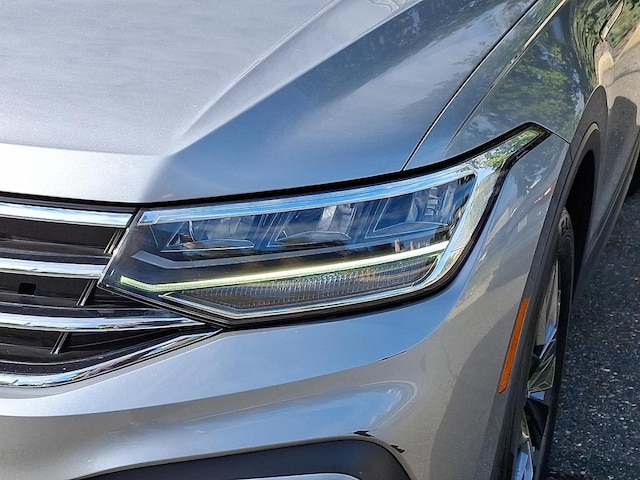 2022 Volkswagen Tiguan SE - Photo 9