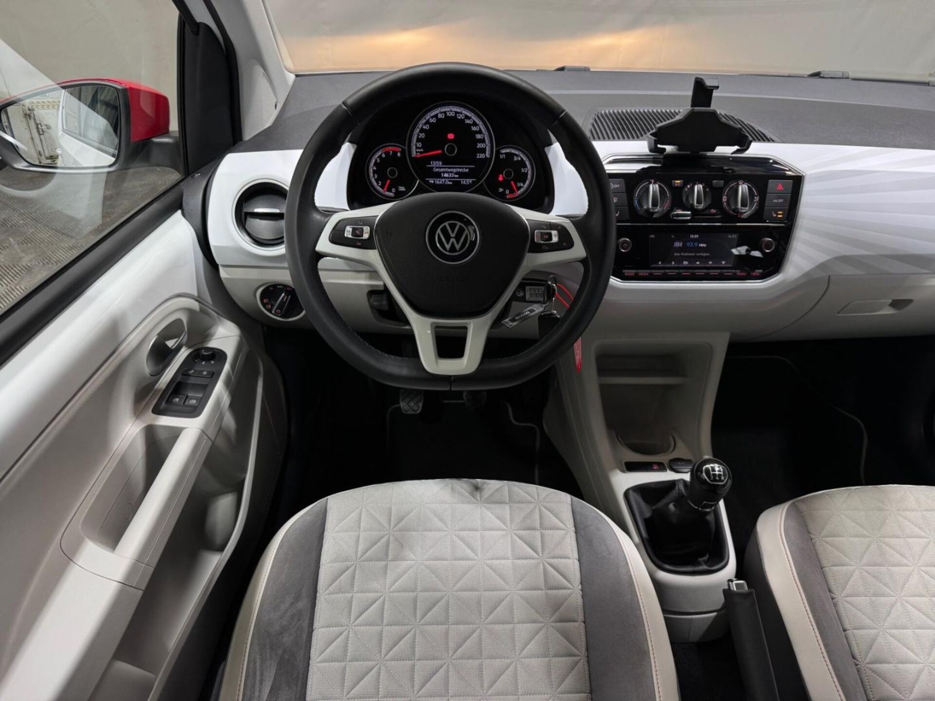 Volkswagen up! beats