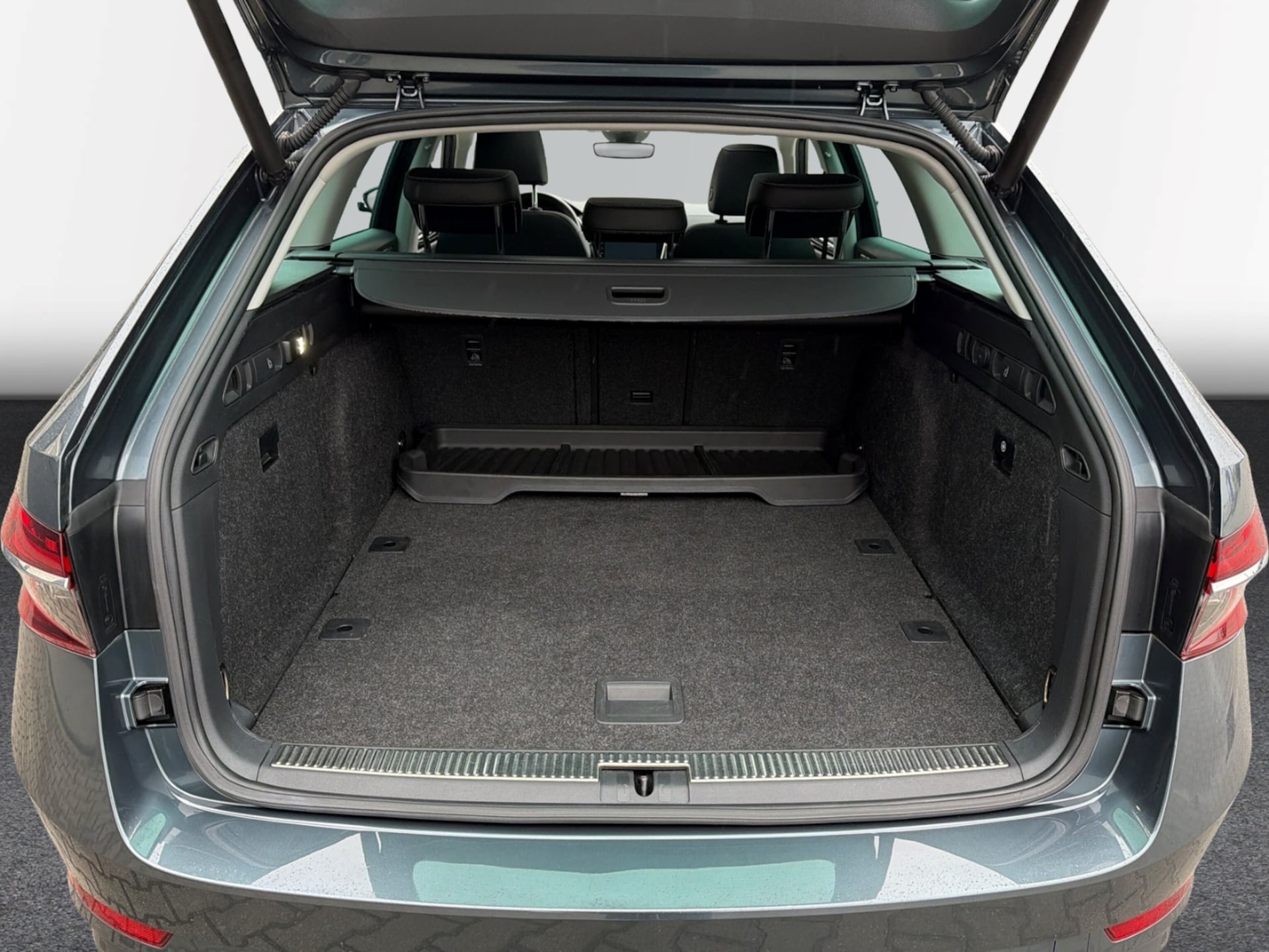 Skoda Superb Combi Laurin & Klement