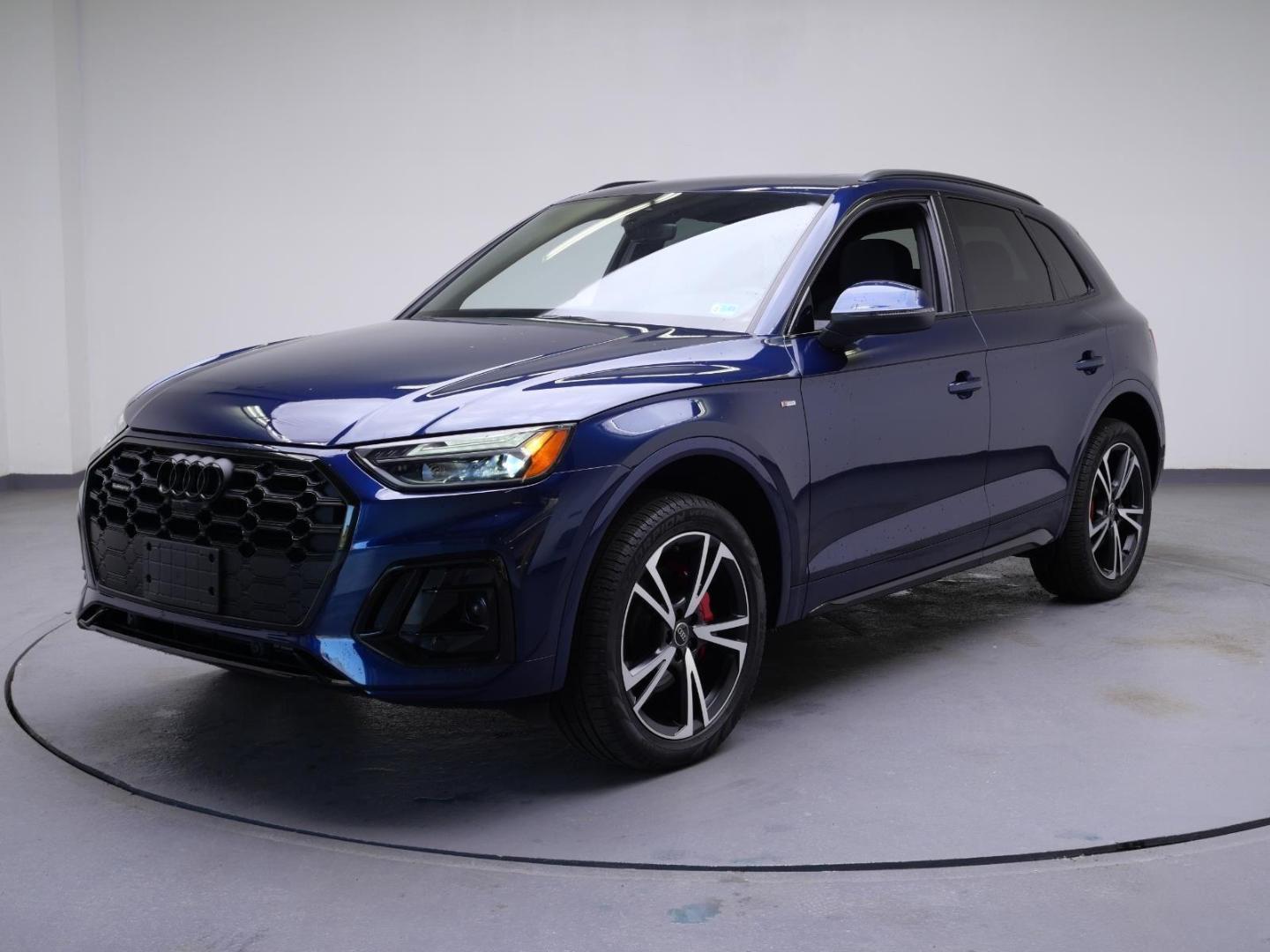 2025 Audi Q5 45 Premium Plus's photo