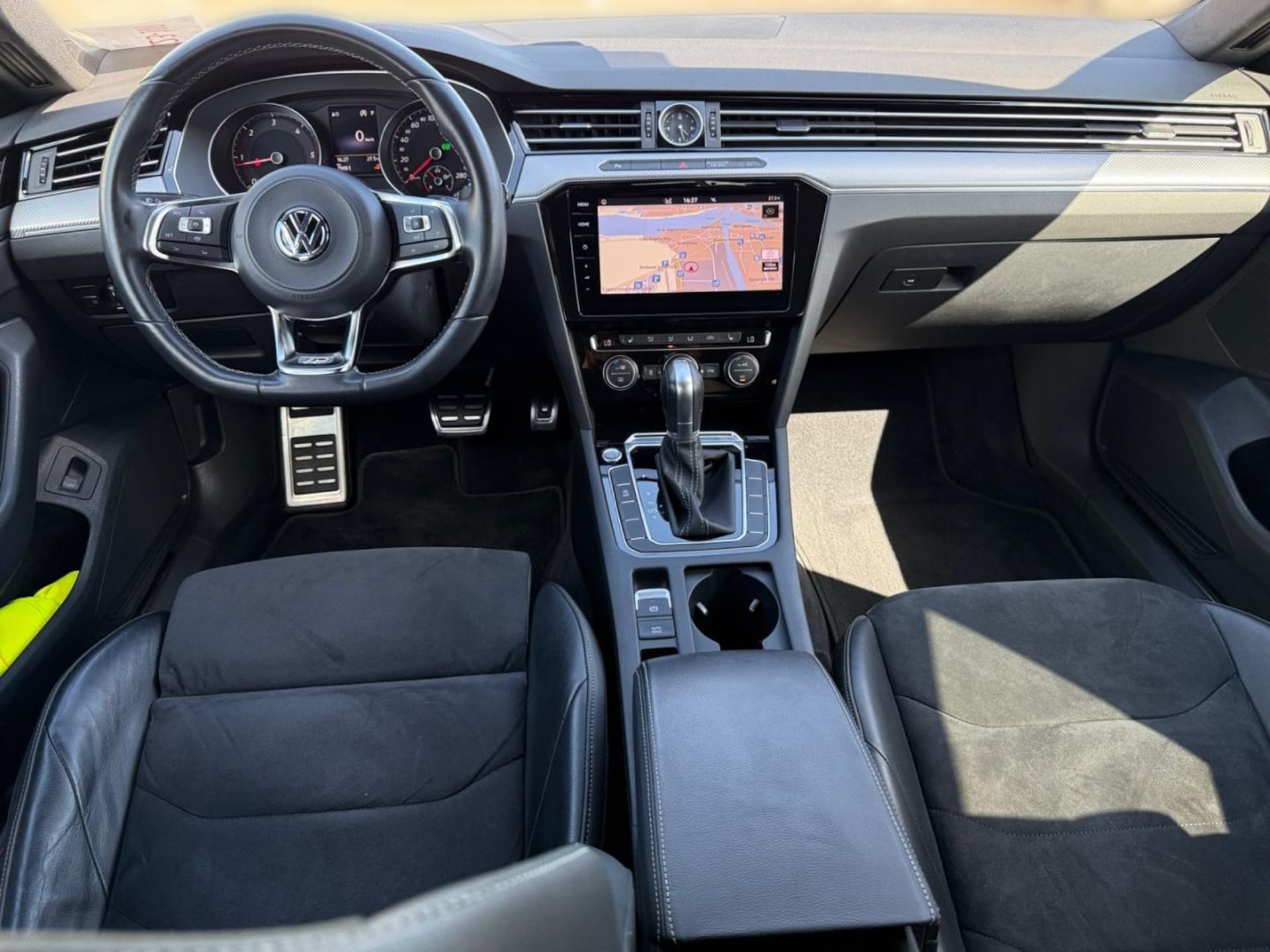 Volkswagen Arteon R-Line