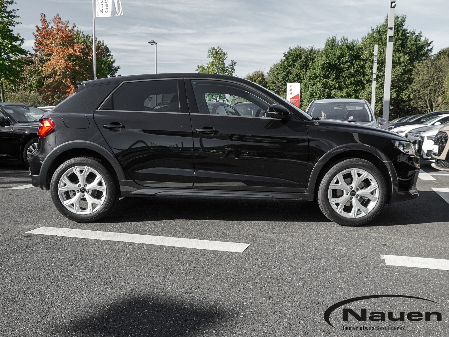 Bild über Audi A1 allstreet 30 TFSI S tronic - für weitere Informationen kontaktieren Sie den Audi Partner