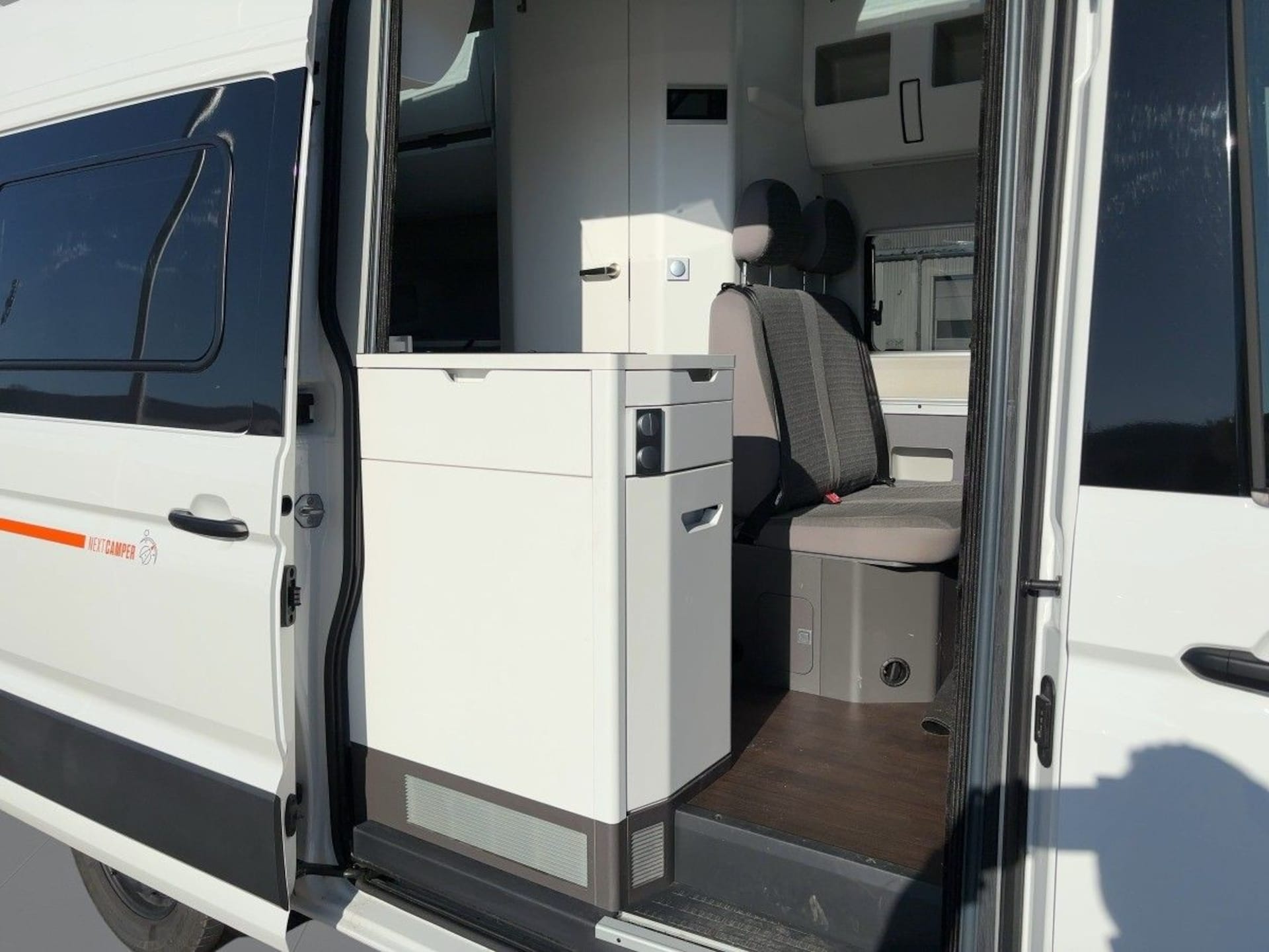 Volkswagen Grand California 600