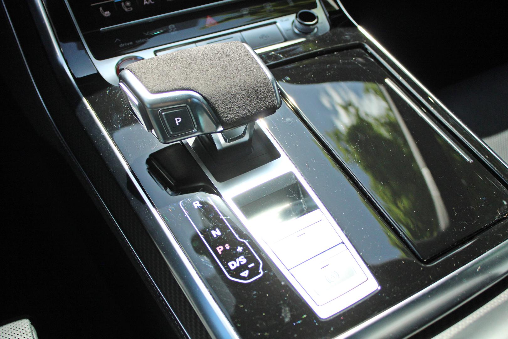 Image about Audi RS Q8 TFSI quattro tiptronic