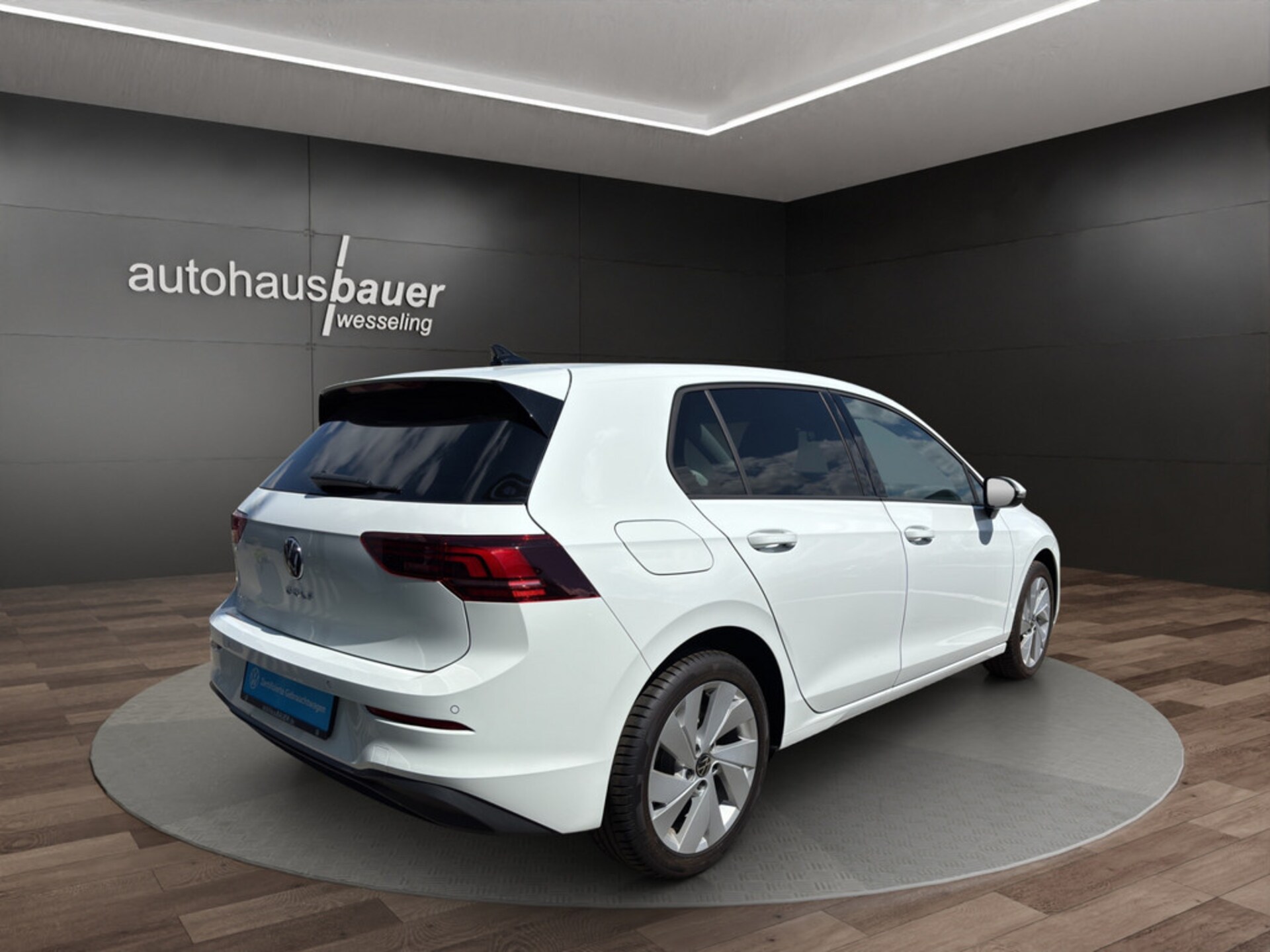 Volkswagen Golf Life