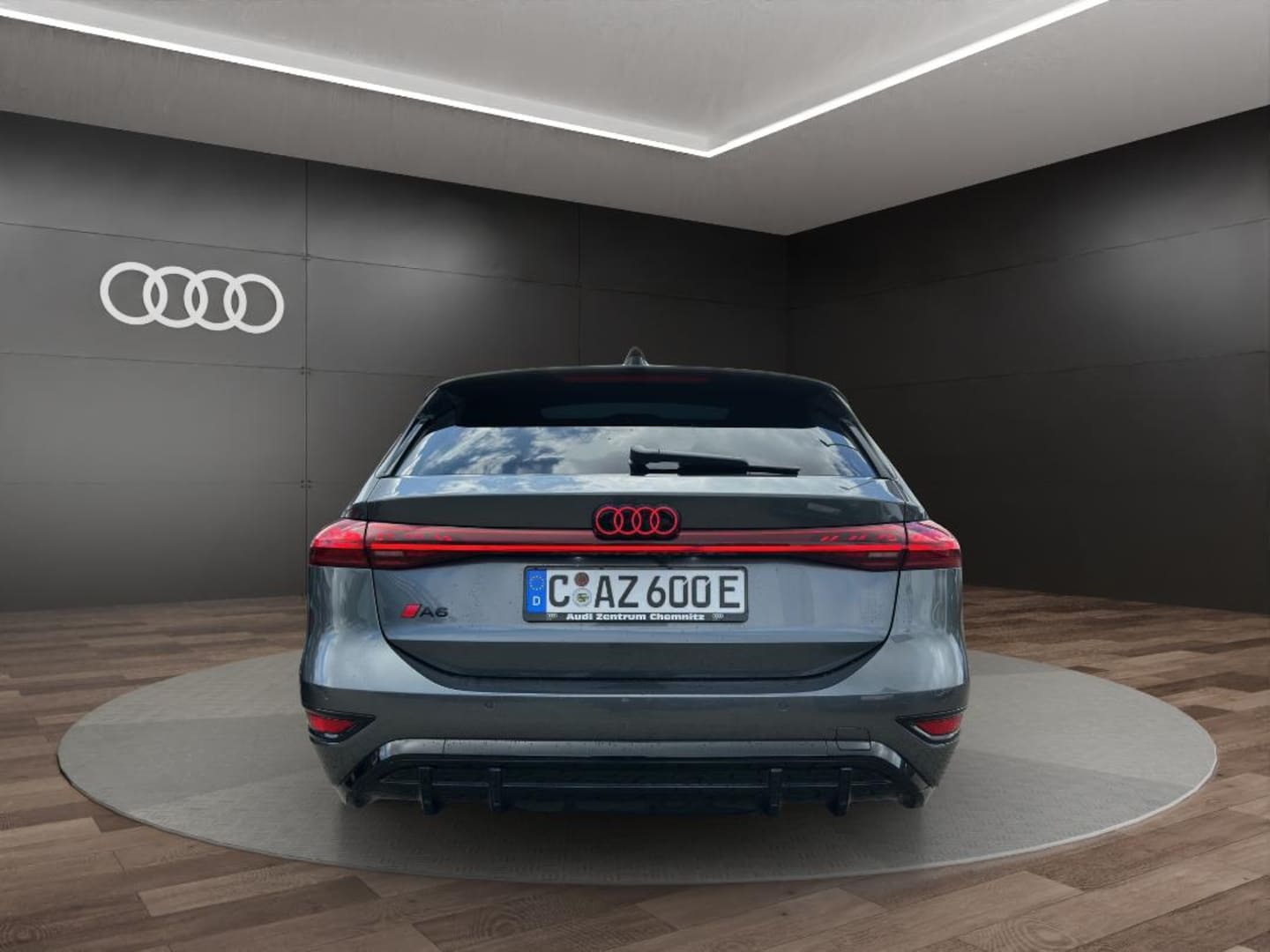 Bild über Audi A6 Avant e-tron e-tron performance - für weitere Informationen kontaktieren Sie den Audi Partner