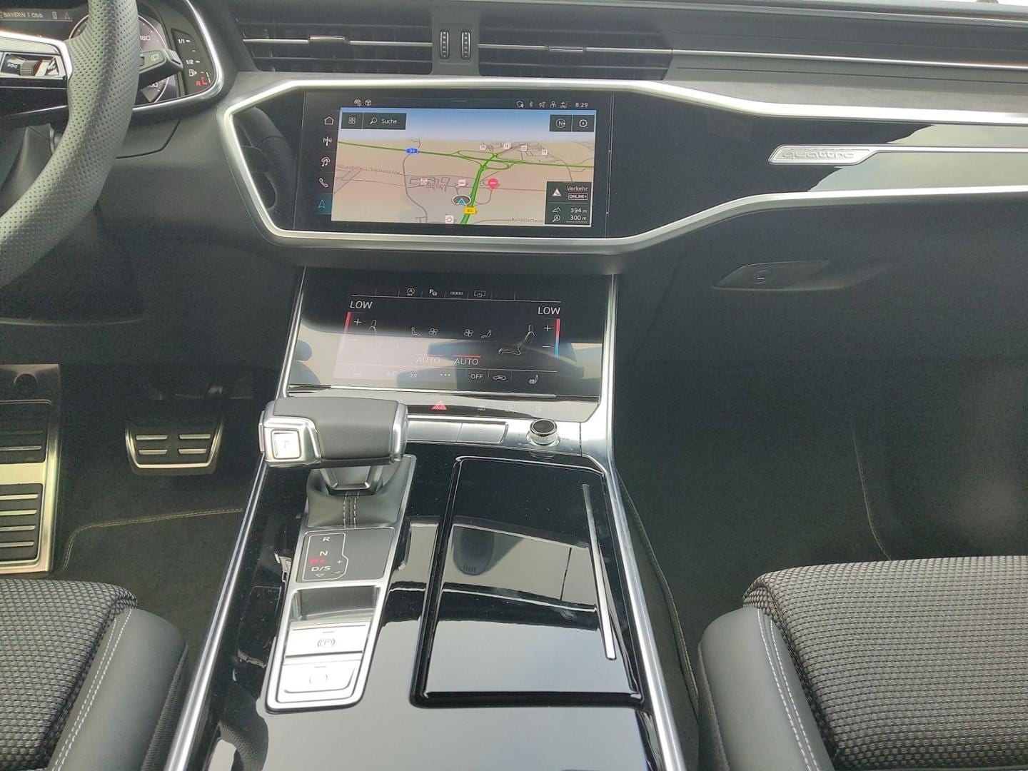 Bild über Audi A6 Avant S line 45 TFSI quattro S tronic - für weitere Informationen kontaktieren Sie den Audi Partner