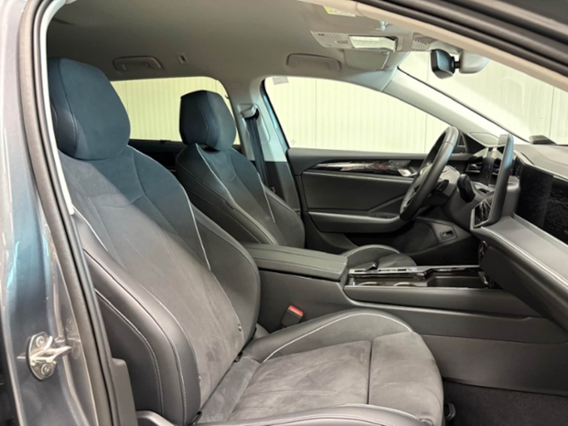 Volkswagen Passat Elegance