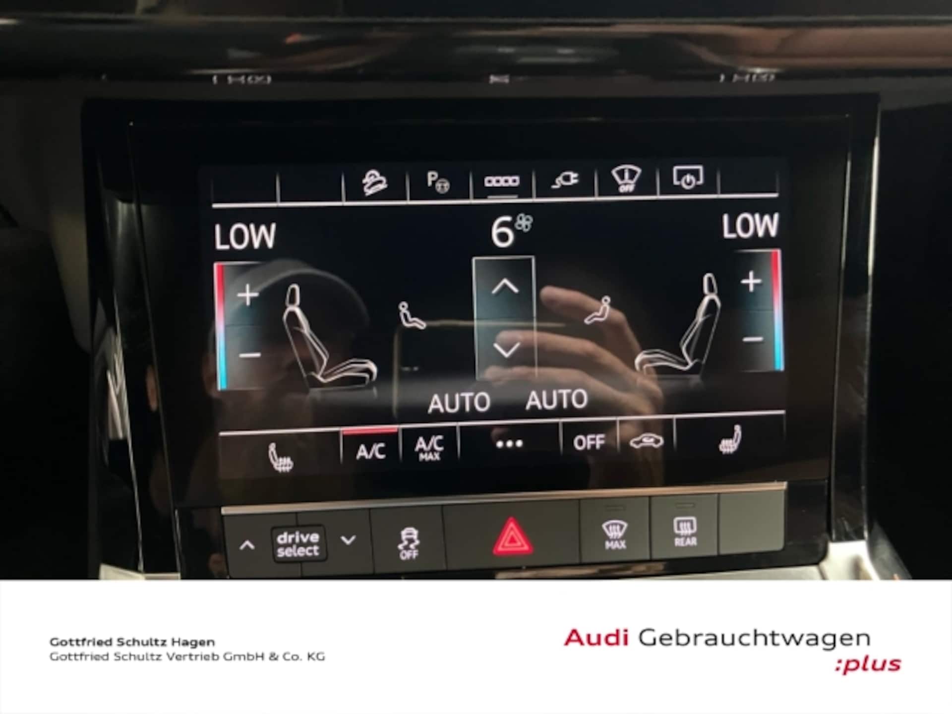 Audi Q8 e-tron S line