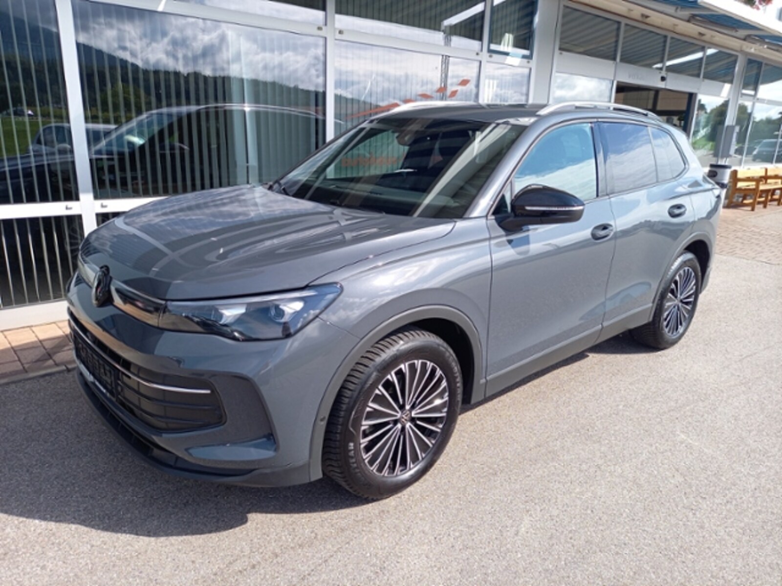 Volkswagen Tiguan – Bild 2