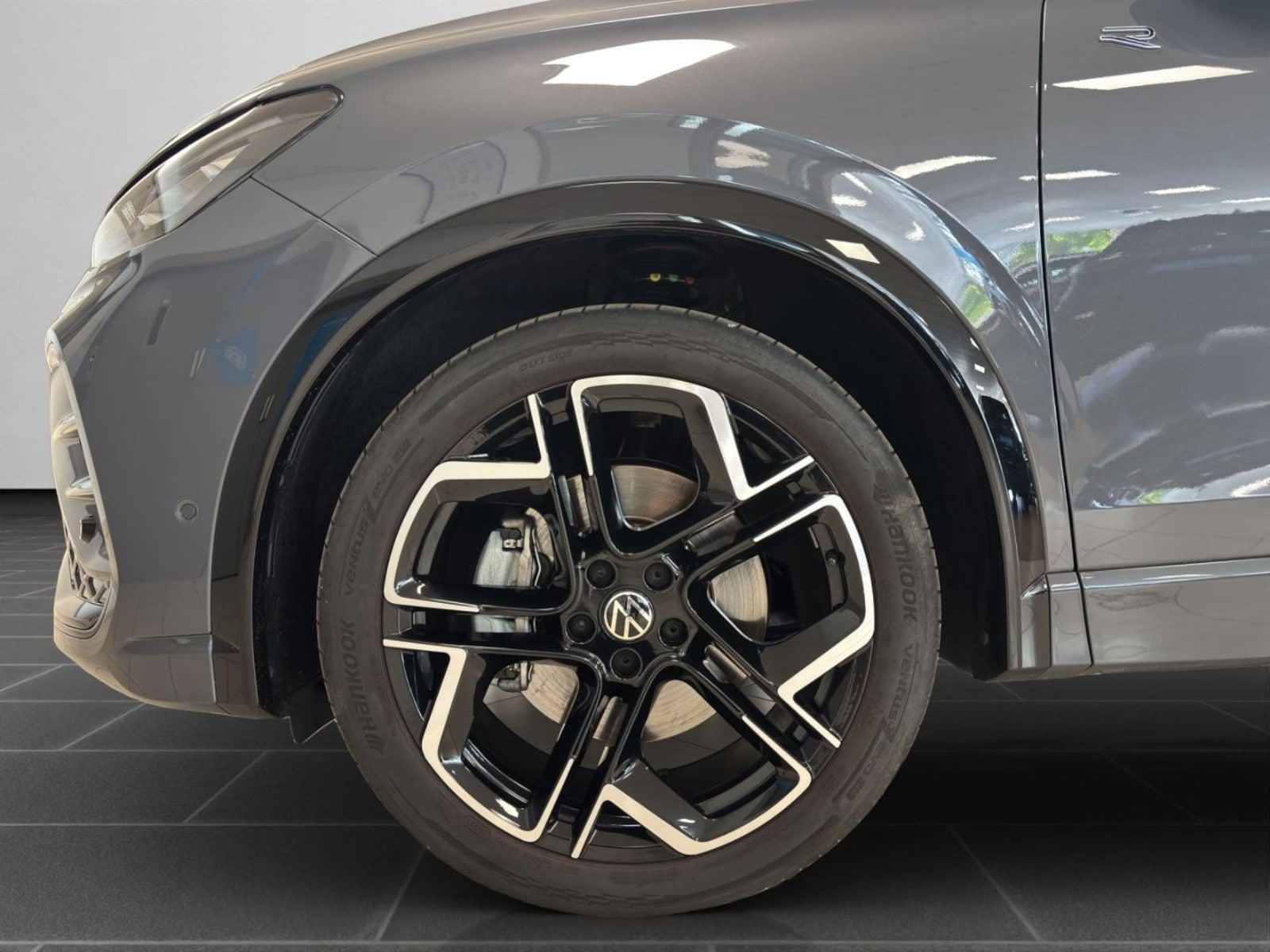 Volkswagen Tiguan – Bild 8