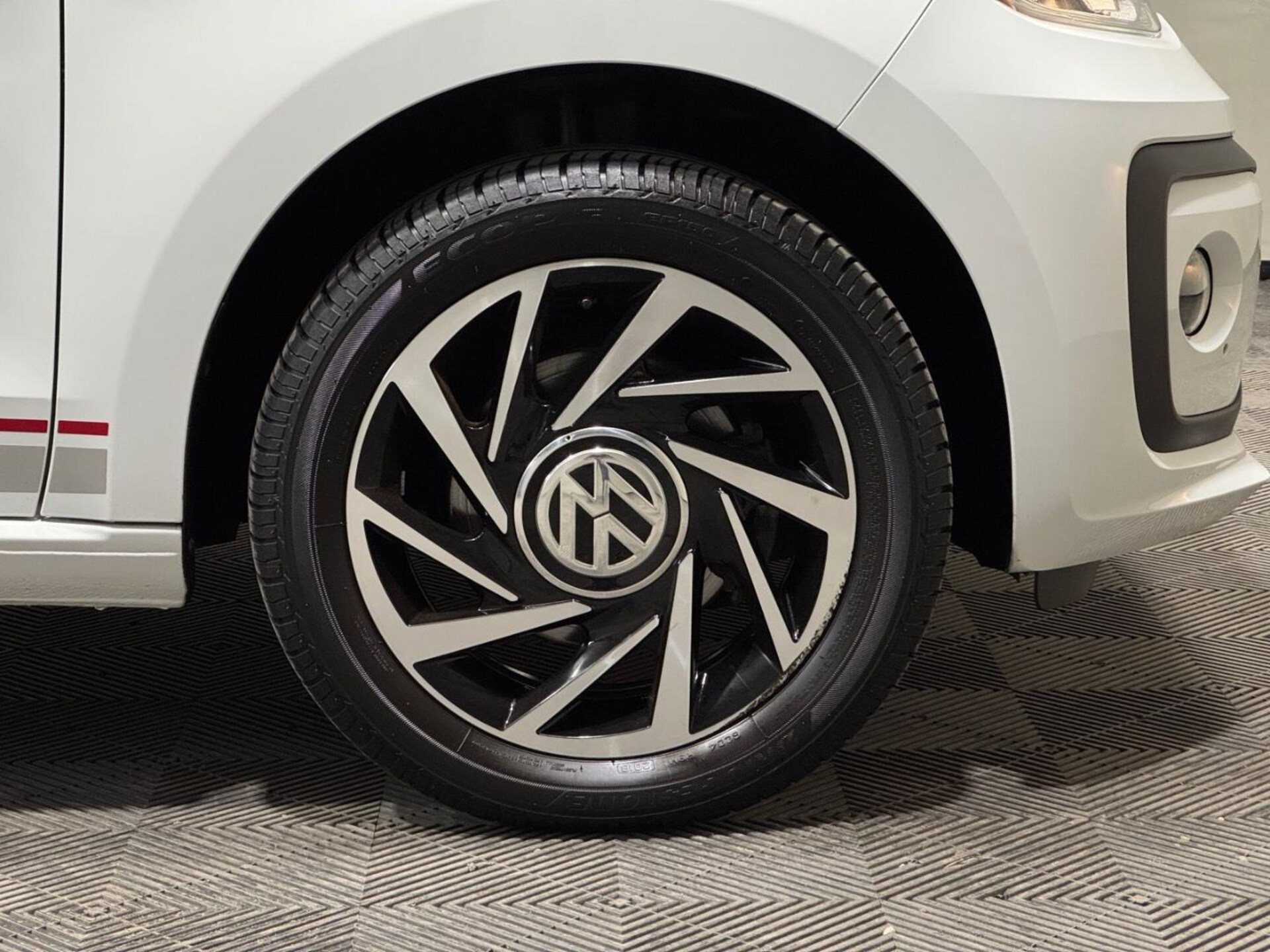 Volkswagen up! beats