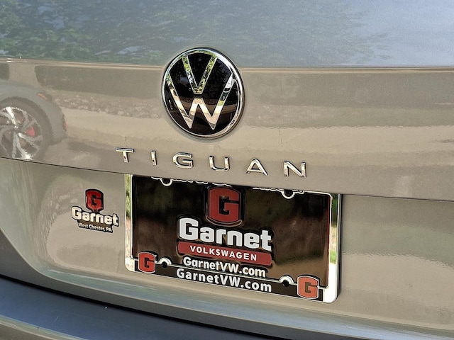 2022 Volkswagen Tiguan SE - Photo 29