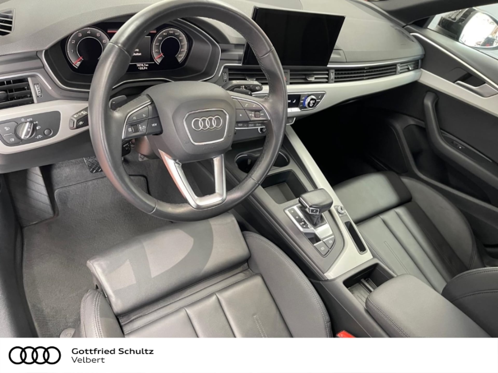 Audi A4 Avant S line