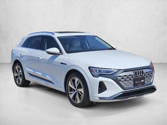 2024 Audi Q8 e-tron
