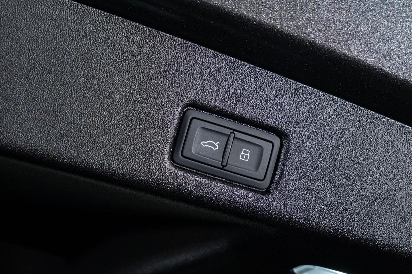 Image about Audi Q5 SUV TDI quattro 150 kW sport