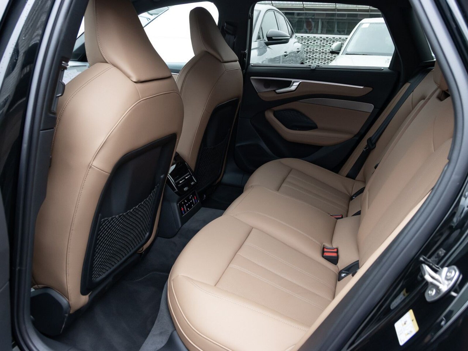 Audi A6 Avant – Bild 10