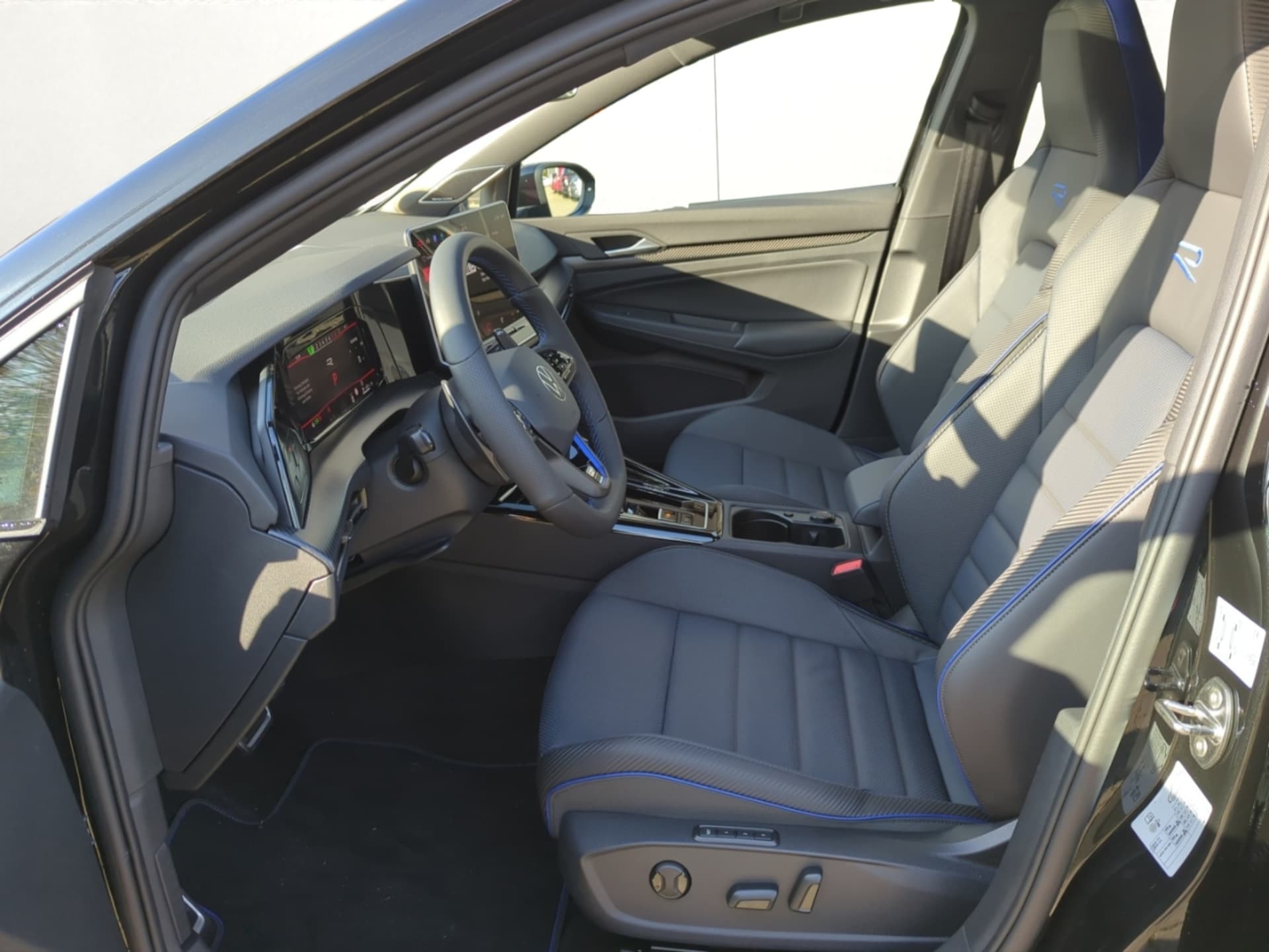 Volkswagen Golf R Black Edition