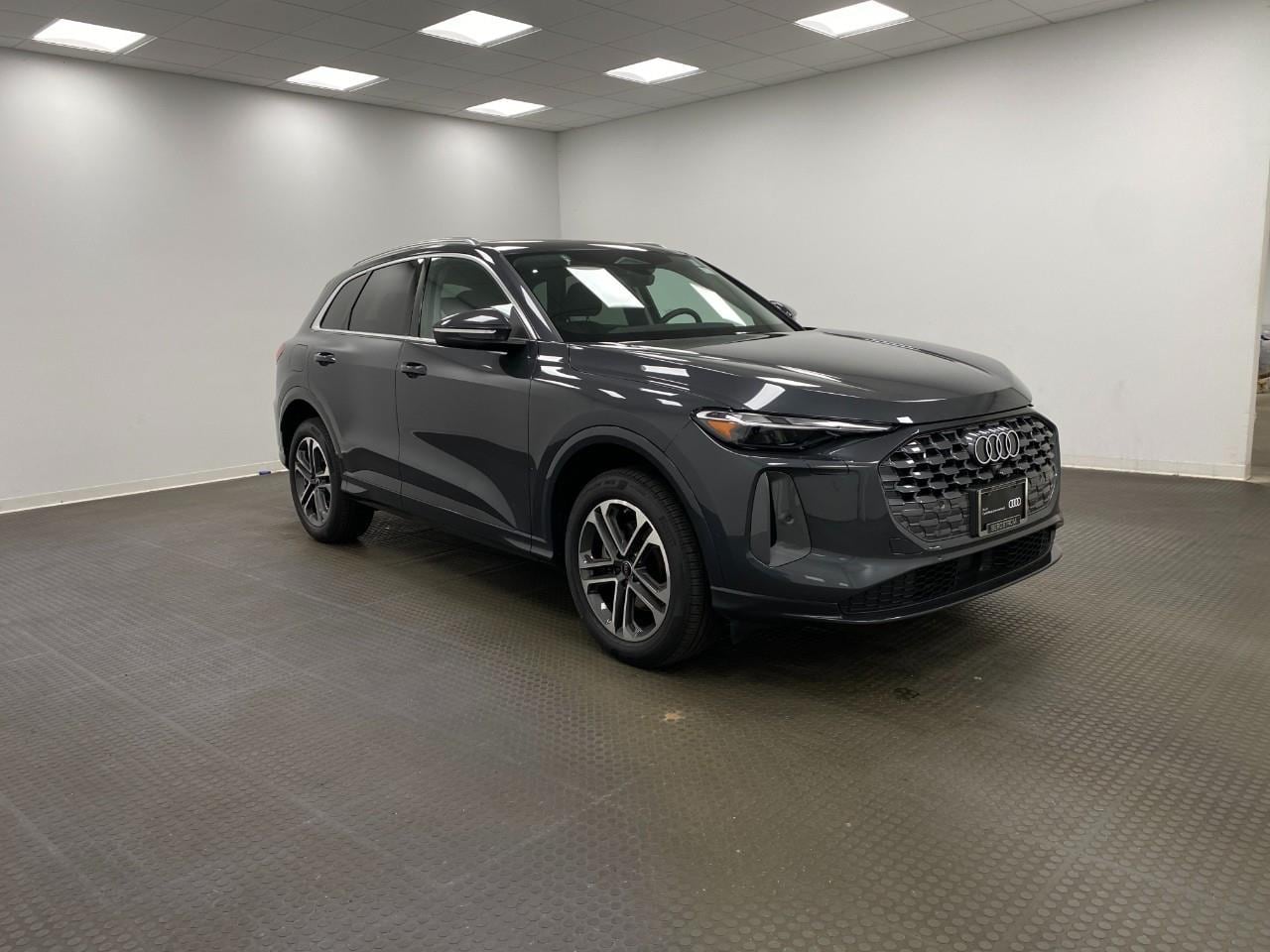 2025 Audi Q5 40 Premium's photo