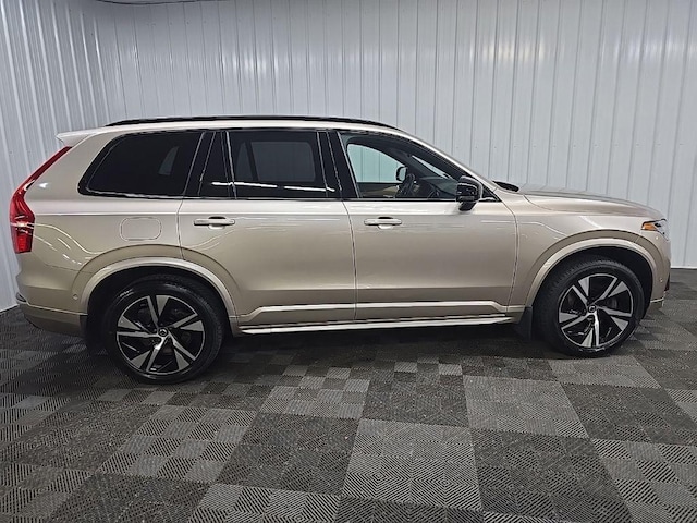 2023 Volvo XC90 Recharge Plug-In Hybrid