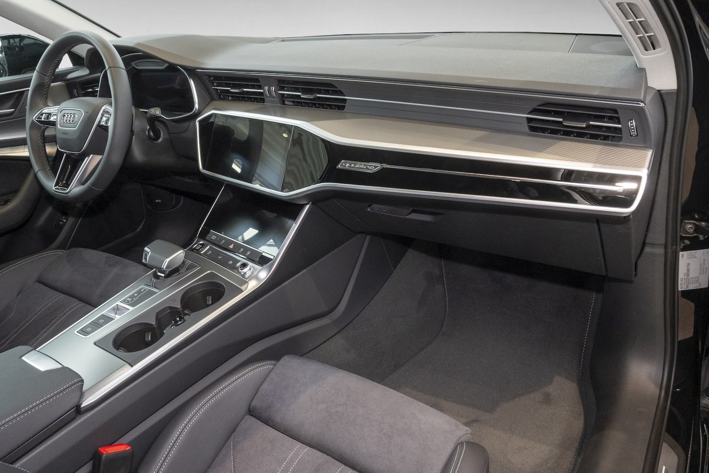 Bild über Audi A6 Avant S line 50 TDI quattro tiptronic - für weitere Informationen kontaktieren Sie den Audi Partner