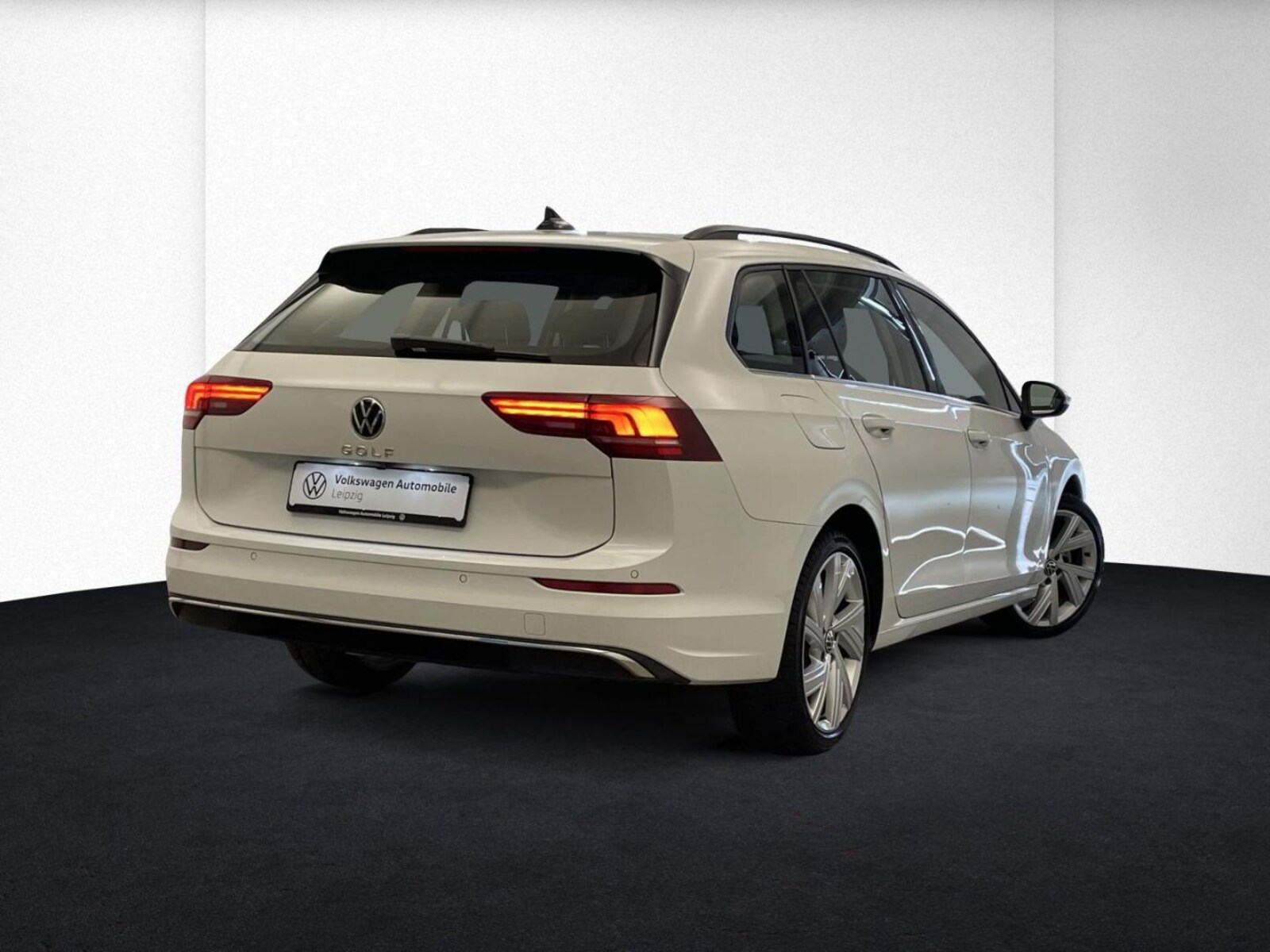 Volkswagen Golf Variant – Bild 2