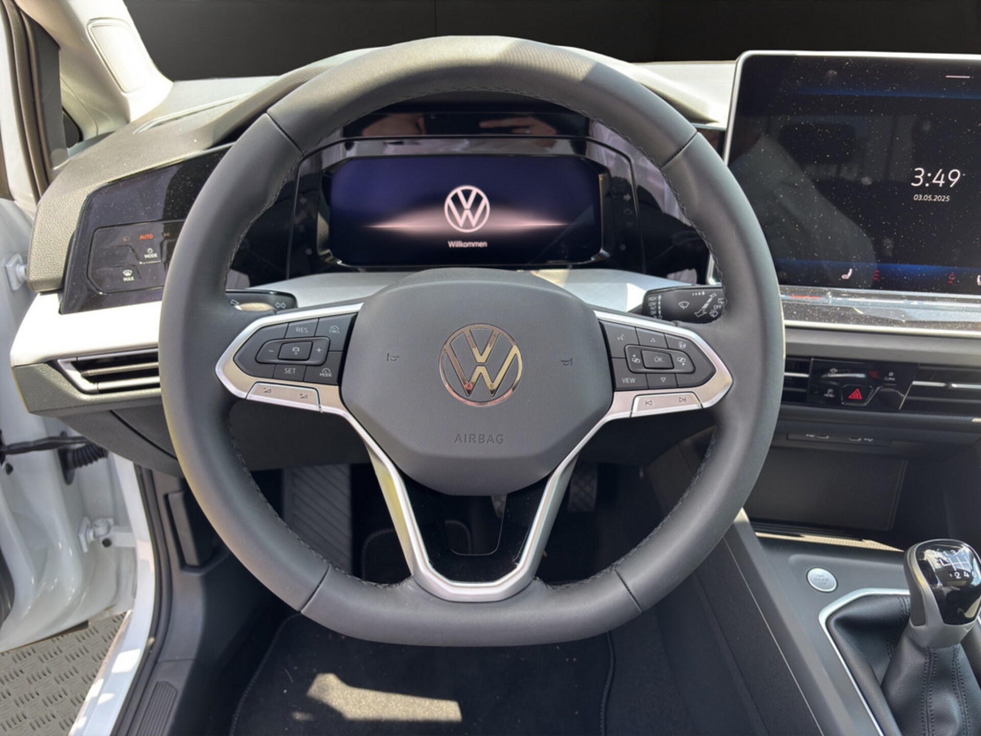 Volkswagen Golf Life
