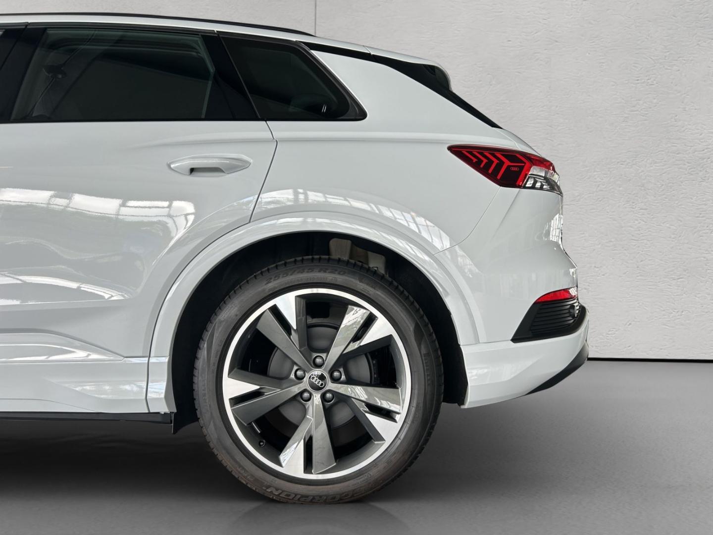 Image about Audi Q4 e-tron 45 e-tron quattro