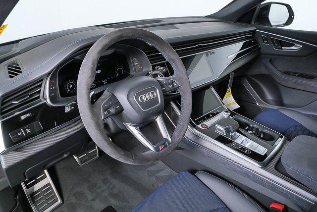 2026 Audi RS Q8 SUV performance