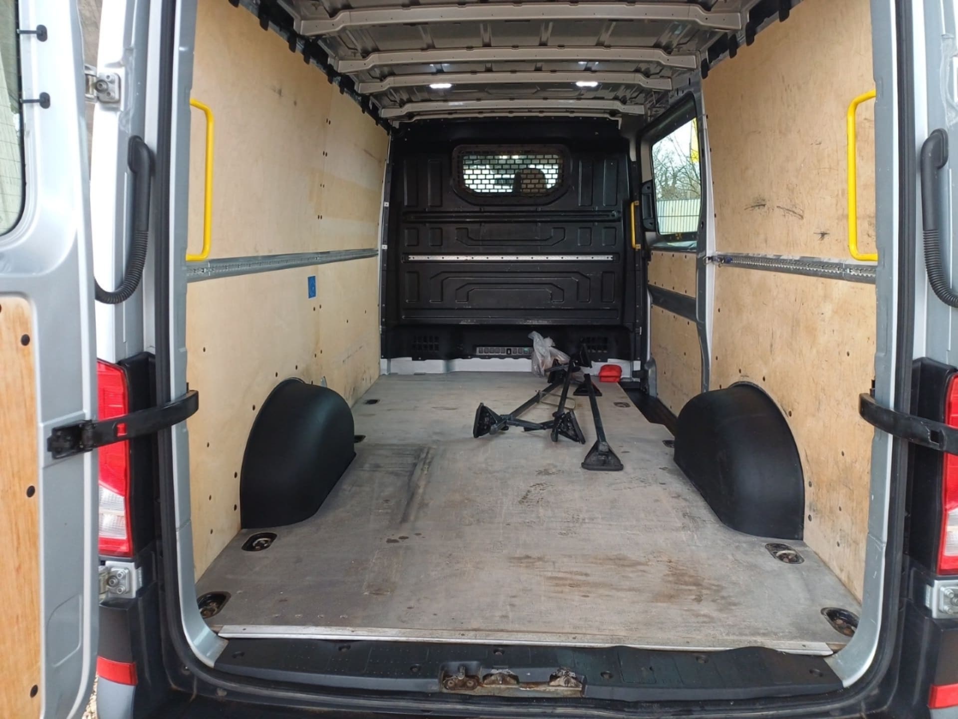 Volkswagen Crafter Kasten mittlerer Radstand