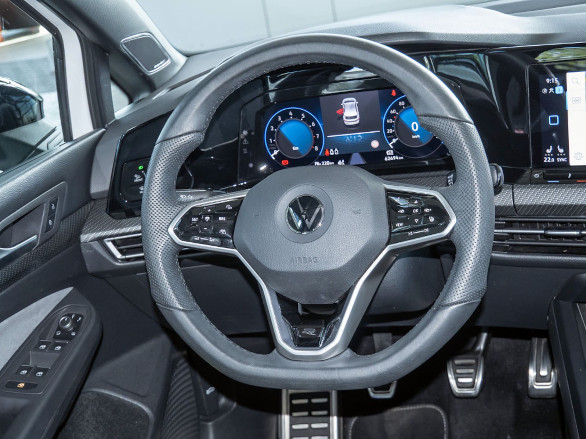 Volkswagen Golf R-Line