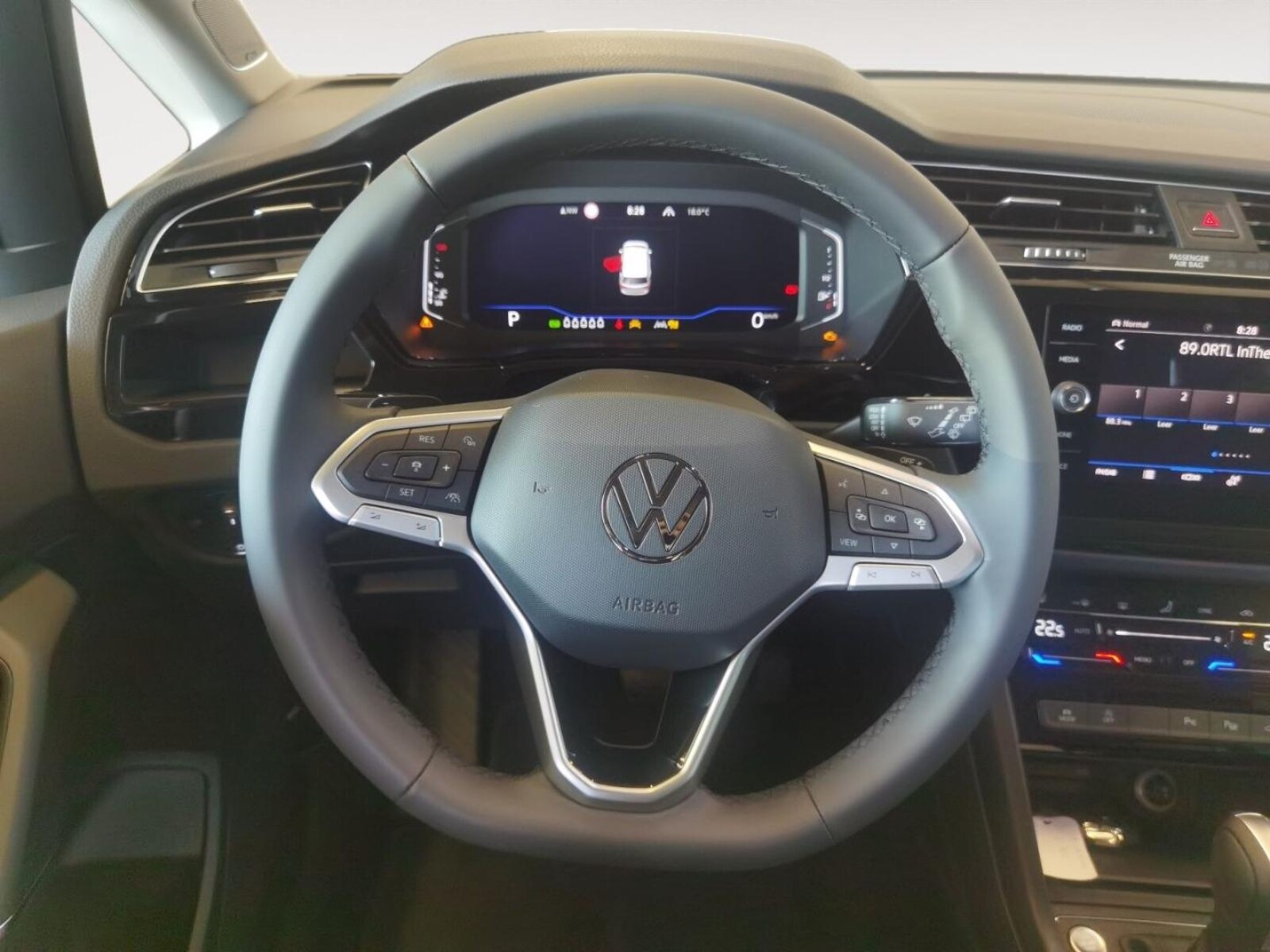 Volkswagen Touran – Bild 14