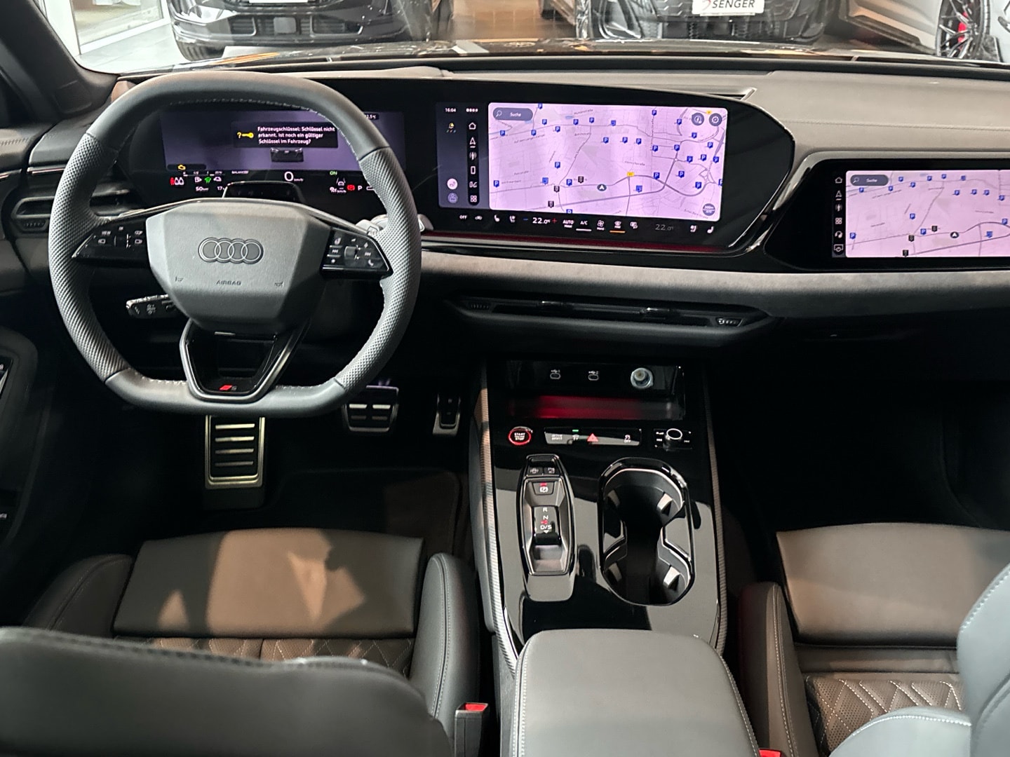 Bild über Audi A5 Limousine e-hybrid e-hybrid quattro 270 kW S tronic - für weitere Informationen kontaktieren Sie den Audi Partner