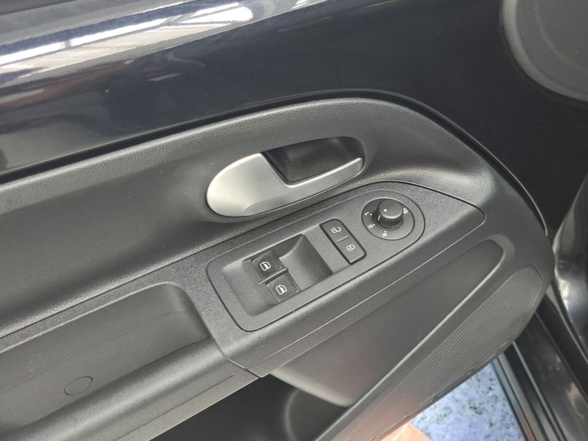 Volkswagen e-up! Style "Plus"