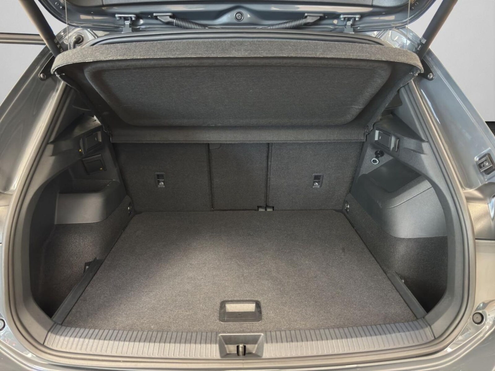 Volkswagen Tiguan – Bild 15