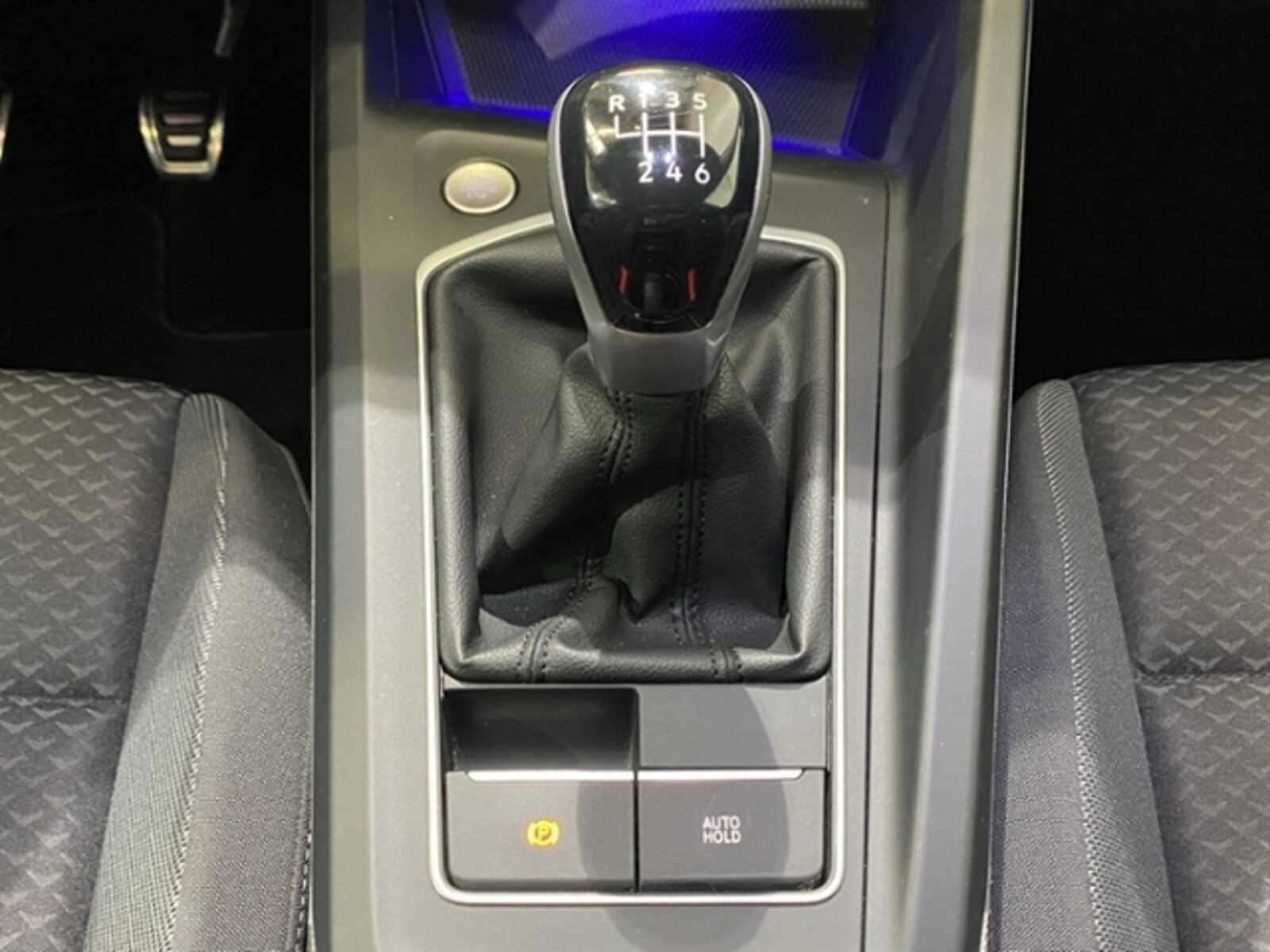 Volkswagen Golf – Bild 8