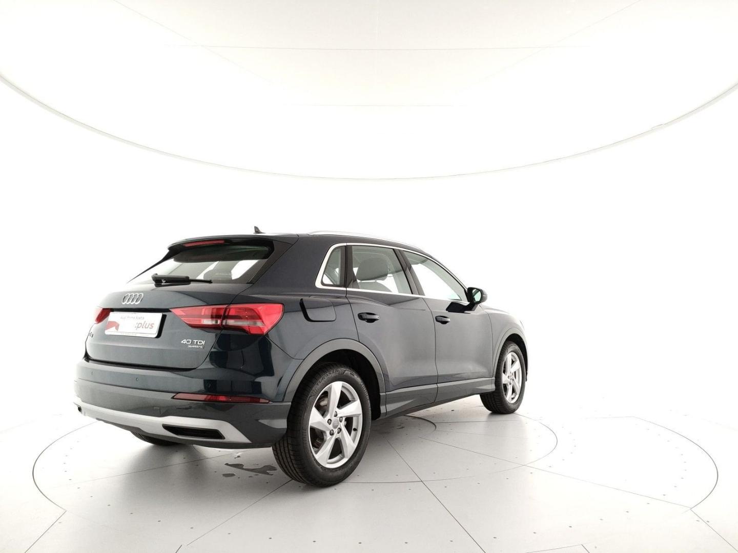 Immagine di Audi Q3 Business Advanced 40 TDI quattro 140 kW (190 PS) S tronic - Vista: for more details contact your dealer