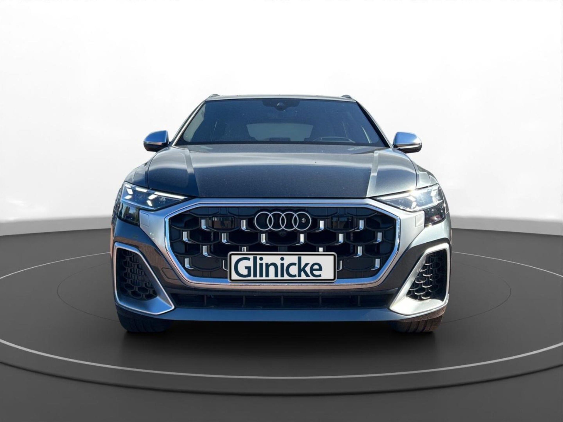Audi SQ8 SUV