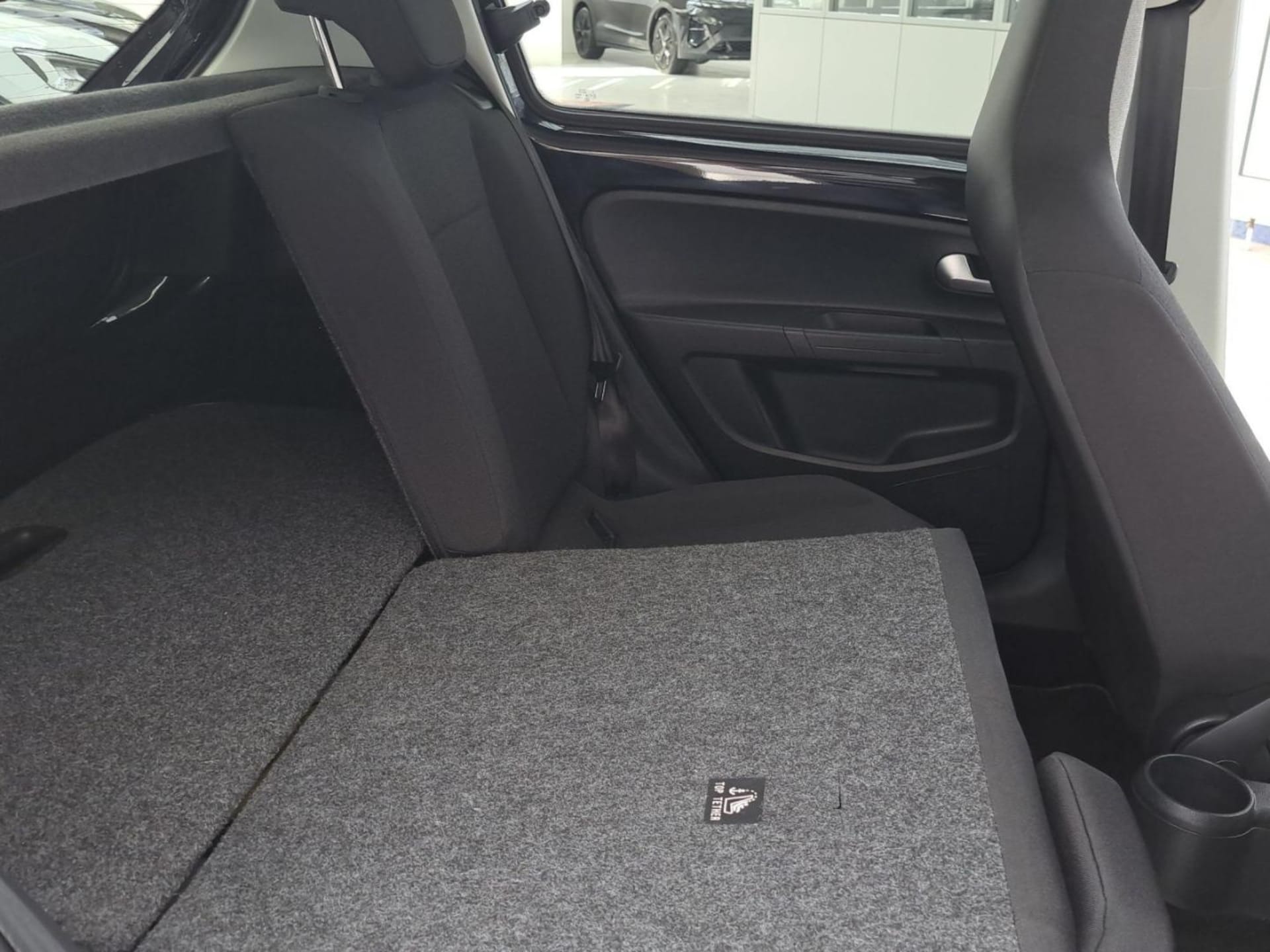 Volkswagen e-up! Style "Plus"