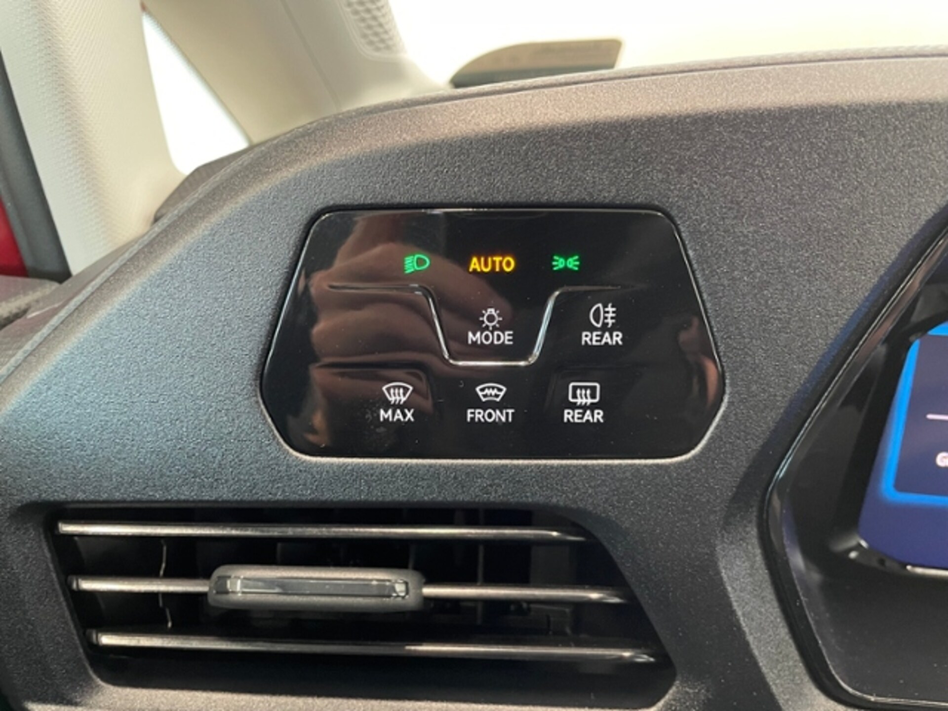 Volkswagen Caddy Basis-Modell