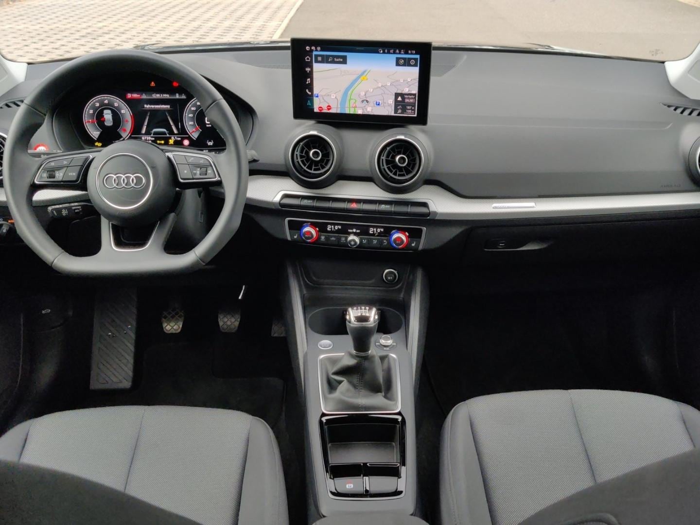 Bild über Audi Q2 advanced 30 TFSI Schaltgetriebe - für weitere Informationen kontaktieren Sie den Audi Partner