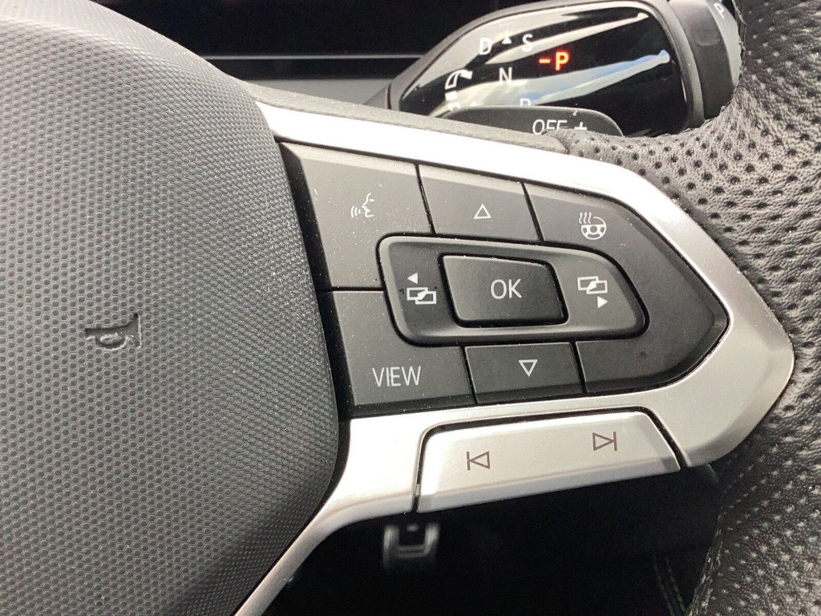 Volkswagen Tiguan – Bild 12