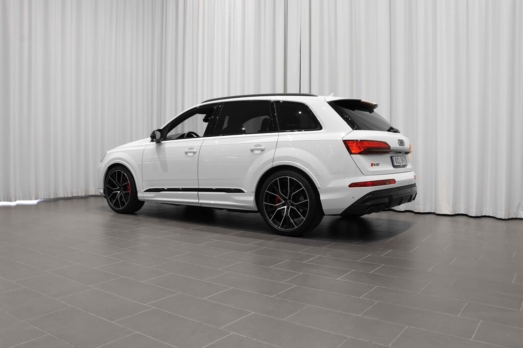 Bild som visar Audi SQ7 SUV SQ7 SUV TFSI 507 hk tiptronic - för mer information kontakta din Audi Partner