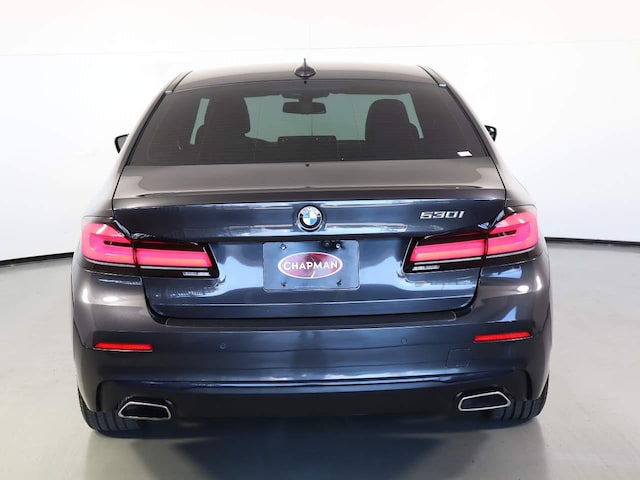 2023 BMW 530