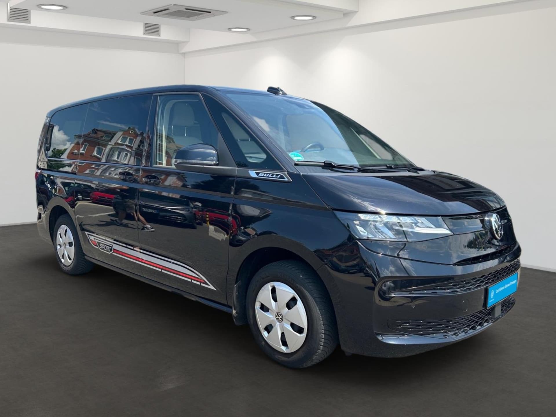 Volkswagen Multivan Langversion Basis-Modell