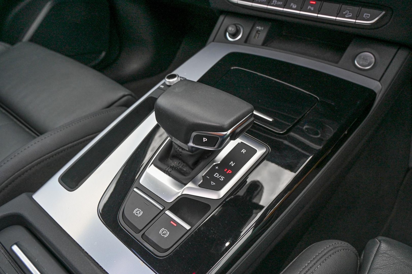 Image about Audi Q5 sport 40 TDI quattro S tronic