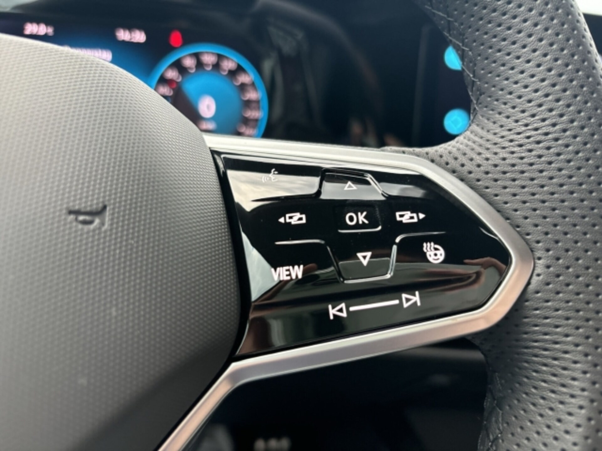 Volkswagen Golf Variant R-Line