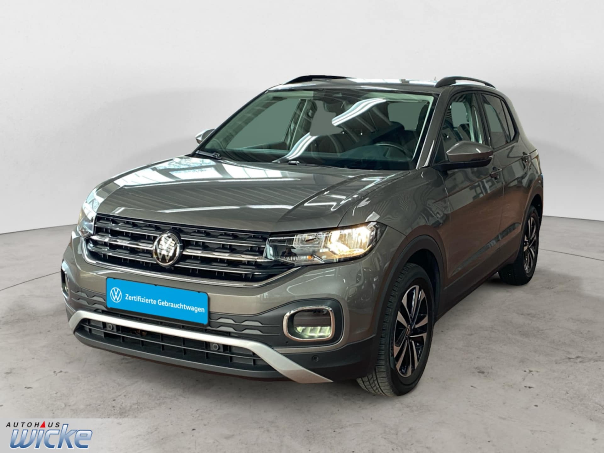 Volkswagen T-Cross United